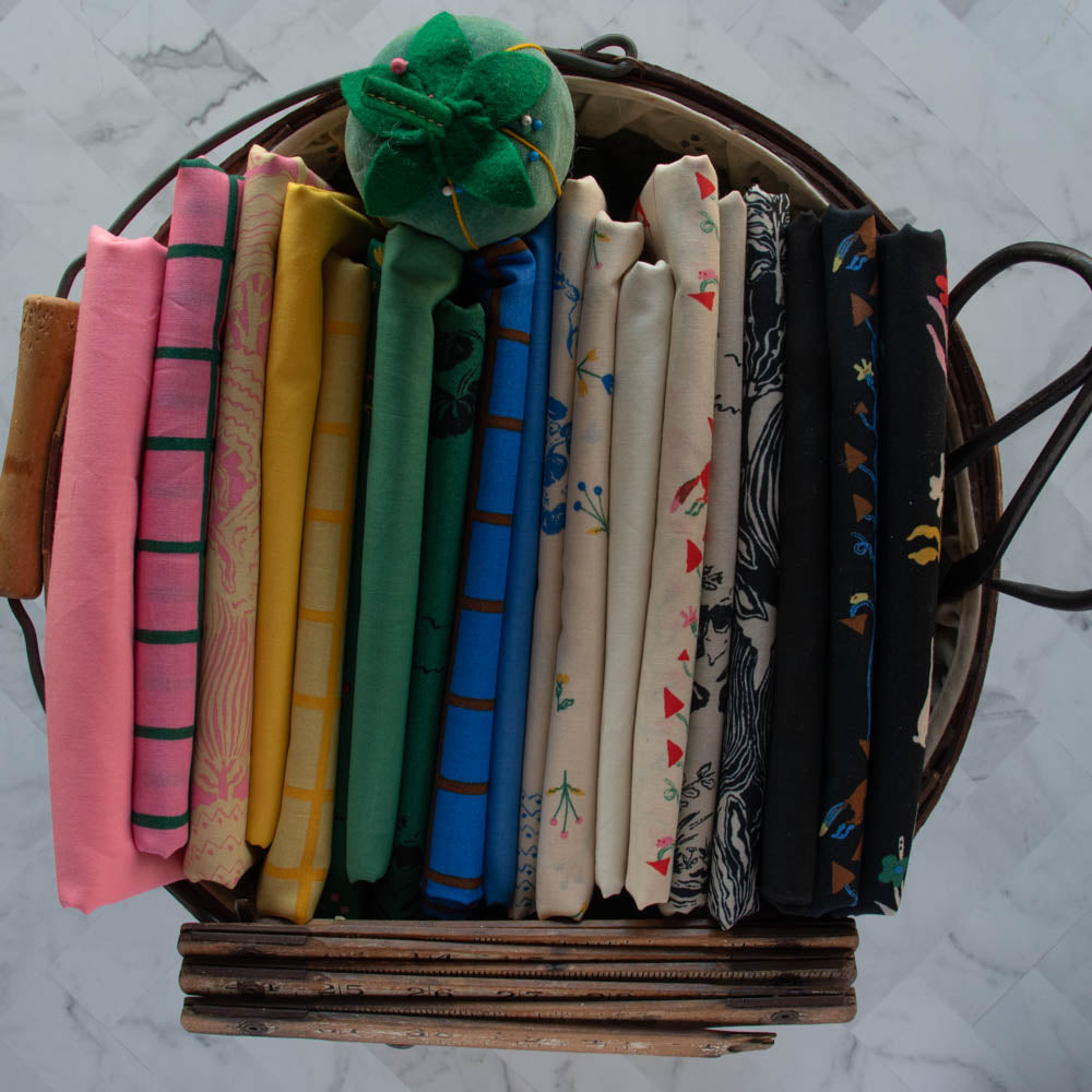 There Was A Fox Lawn FAT QUARTERS 19