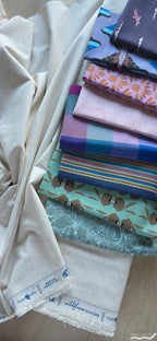 Fabricworm Prism Fat Quarter Stars Bundle with background